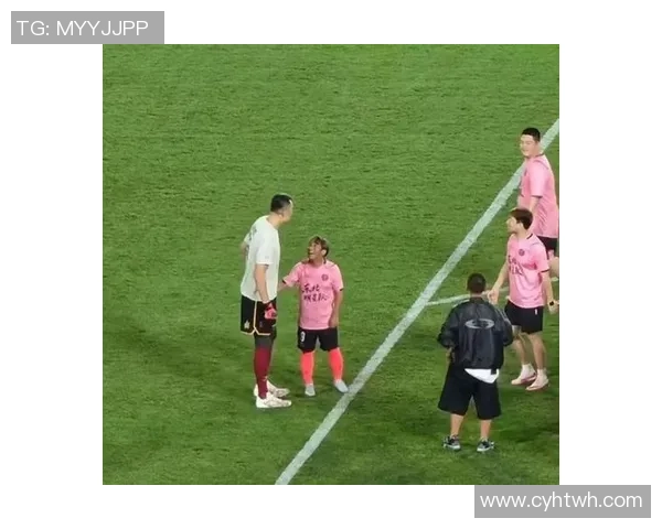 足球明星被球迷恶搞成搞笑形象 网友创意满满引发热议